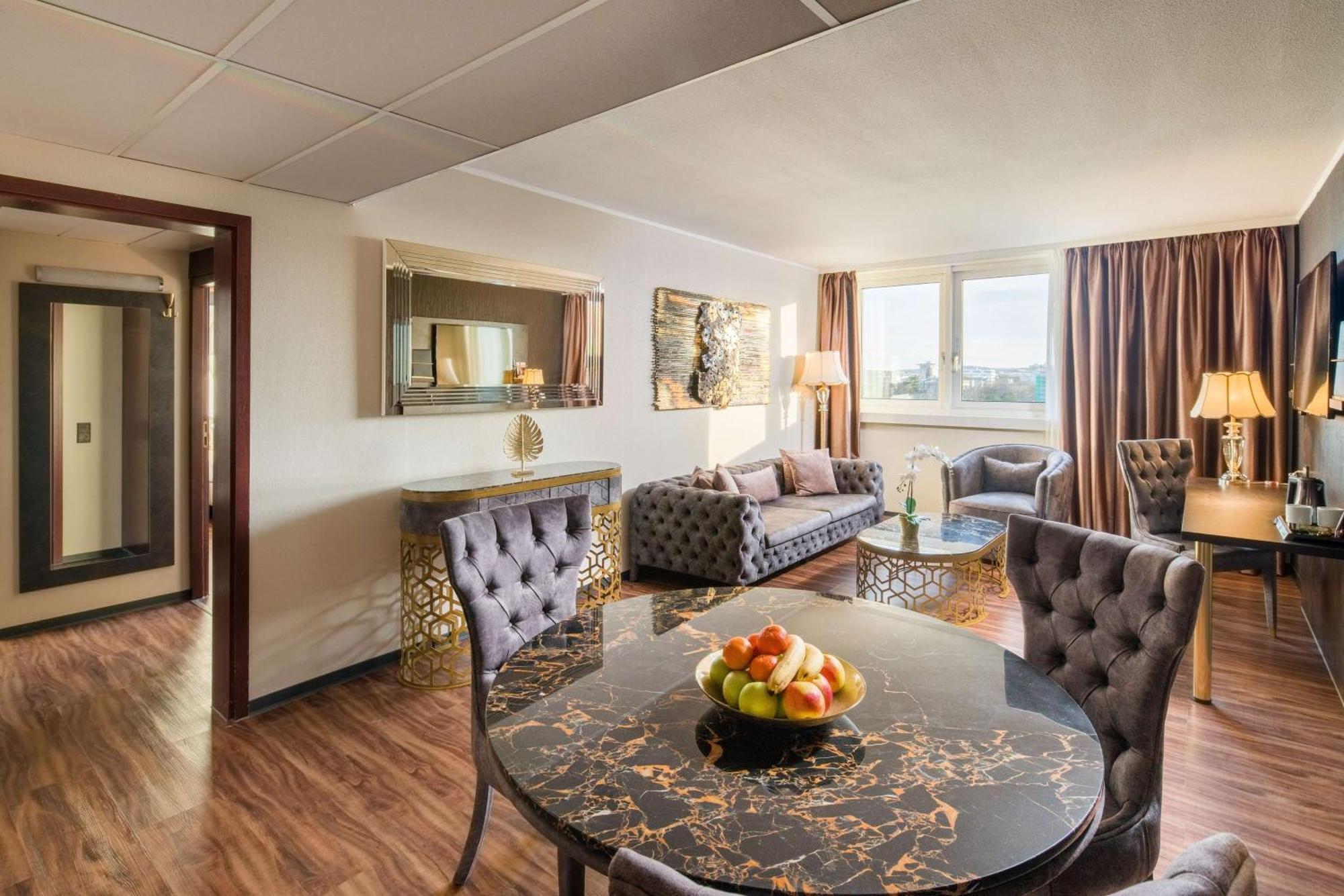 Best Western Plus Plaza Hotel Darmstadt Luaran gambar